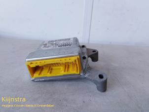 Gebruikte Module Airbag Renault Trafic New (EL) 1.9 dCi 100 16V Prijs op aanvraag aangeboden door Fa. Klijnstra & Zn. VOF