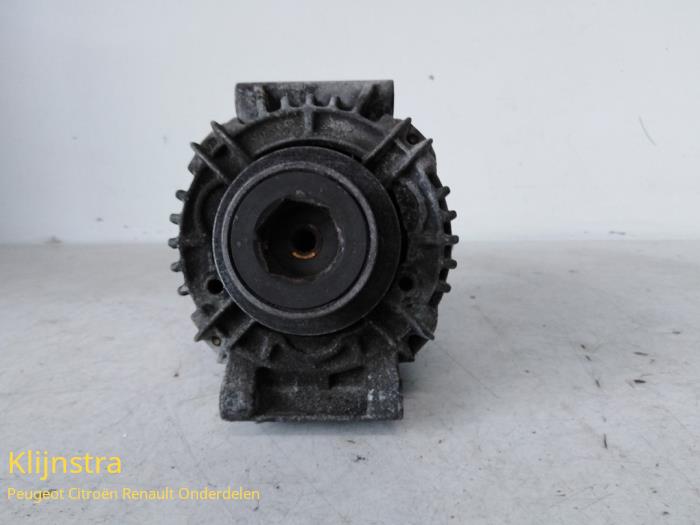 Gebruikte Dynamo Renault Laguna I (B56) 1.6 16V Prijs op aanvraag aangeboden door Fa. Klijnstra & Zn. VOF