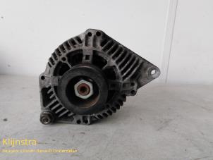 Gebruikte Dynamo Renault Laguna I Grandtour (K56) 1.8 RN,RT Prijs op aanvraag aangeboden door Fa. Klijnstra & Zn. VOF