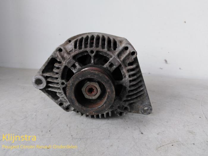 Gebruikte Dynamo Renault Laguna I (B56) 1.8 Prijs op aanvraag aangeboden door Fa. Klijnstra & Zn. VOF