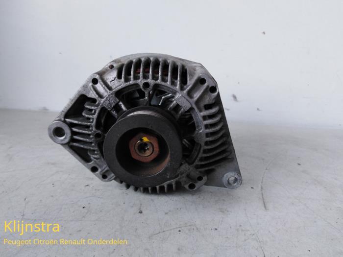 Gebruikte Dynamo Renault Laguna I (B56) 1.8 Prijs op aanvraag aangeboden door Fa. Klijnstra & Zn. VOF