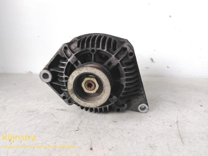 Gebruikte Dynamo Renault Espace (JE) 2.2 dT 12V Prijs op aanvraag aangeboden door Fa. Klijnstra & Zn. VOF