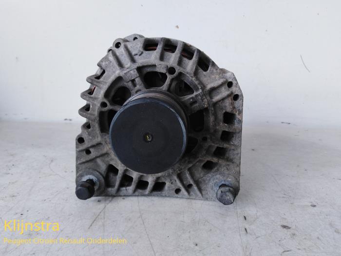 Gebruikte Dynamo Renault Kangoo Express (FC) 1.5 dCi 68 Prijs op aanvraag aangeboden door Fa. Klijnstra & Zn. VOF