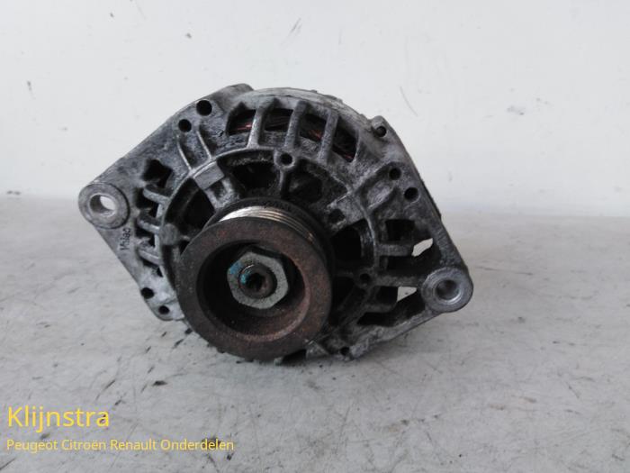 Gebruikte Dynamo Renault Kangoo (KC) 1.9 dTi Prijs op aanvraag aangeboden door Fa. Klijnstra & Zn. VOF