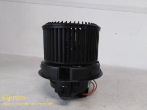 Gebruikte Chaufage Ventilatiemotor Peugeot 108 1.0 12V Prijs op aanvraag aangeboden door Fa. Klijnstra & Zn. VOF