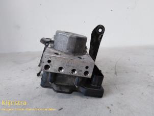 Gebruikte ABS Pomp Peugeot 108 1.0 12V Prijs op aanvraag aangeboden door Fa. Klijnstra & Zn. VOF