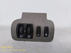 Gebruikte Cockpit dimmer Renault Scénic II (JM) 1.9 dCi 120 Prijs op aanvraag aangeboden door Fa. Klijnstra & Zn. VOF