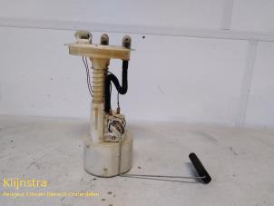 Gebruikte Benzinepomp Renault Laguna I Grandtour (K56) 2.0 Prijs op aanvraag aangeboden door Fa. Klijnstra & Zn. VOF