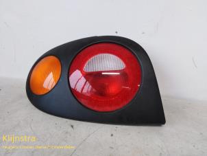 Gebruikte Achterlicht links Renault Megane (EA) 1.6i Prijs op aanvraag aangeboden door Fa. Klijnstra & Zn. VOF