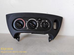 Gebruikte Chaufage Bedieningspaneel Renault Megane (BA) 1.4 16V Prijs op aanvraag aangeboden door Fa. Klijnstra & Zn. VOF