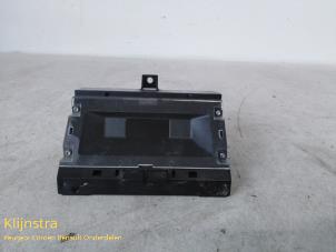 Gebruikte Display Interieur Renault Laguna I (B56) 1.8 Prijs op aanvraag aangeboden door Fa. Klijnstra & Zn. VOF