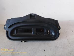 Gebruikte Display Interieur Renault Megane (EA) 1.6i Prijs op aanvraag aangeboden door Fa. Klijnstra & Zn. VOF