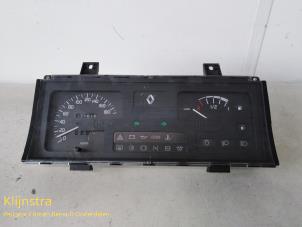 Gebruikte Kilometerteller KM Renault Clio (B/C57/357/557/577) 1.1i RL,RN Prijs op aanvraag aangeboden door Fa. Klijnstra & Zn. VOF