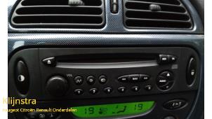 Gebruikte Radio Citroen C5 I Break (DE) 1.8 16V Prijs op aanvraag aangeboden door Fa. Klijnstra & Zn. VOF