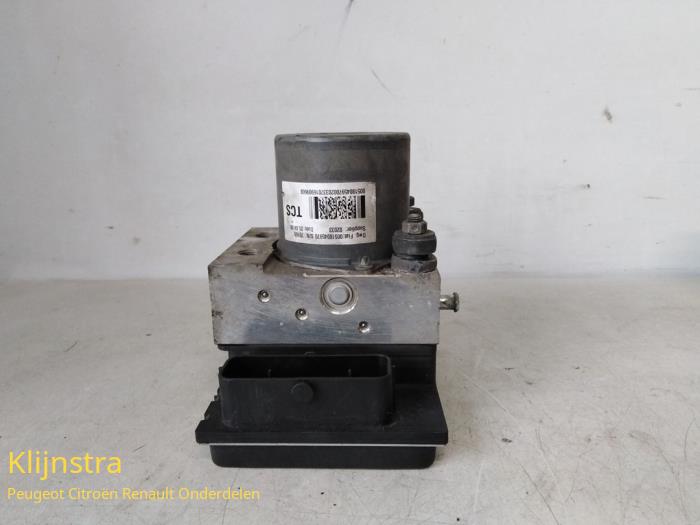 Gebruikte ABS Pomp Citroen Jumper (U9) 2.2 HDi 100 Euro 4 Prijs op aanvraag aangeboden door Fa. Klijnstra & Zn. VOF