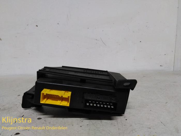 Gebruikte Comfort Module Citroen Xsara Coupé (N0) 1.9 D X,SX Prijs op aanvraag aangeboden door Fa. Klijnstra & Zn. VOF
