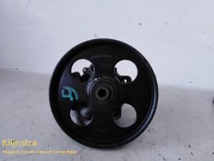 Gebruikte Pomp Servo Peugeot 406 (8B) 1.8 S,SL,ST,STX 16V Prijs op aanvraag aangeboden door Fa. Klijnstra & Zn. VOF