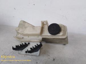 Gebruikte Stuurbekrachtiging Olie Reservoir Peugeot 605 (6B) Prijs op aanvraag aangeboden door Fa. Klijnstra & Zn. VOF