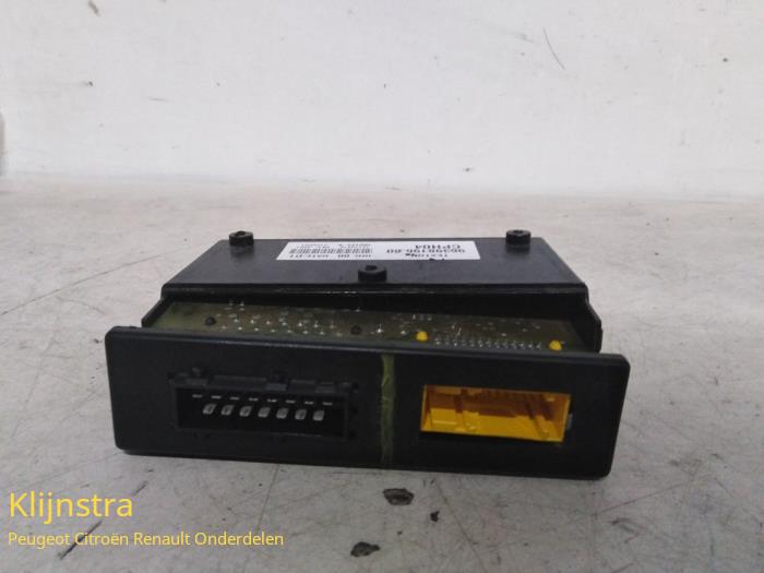 Comfort Module van een Peugeot Expert (222/224) 2.0 HDi 110 16V 2001