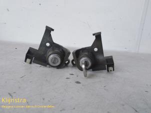 Gebruikte Slotenset Peugeot 406 Prijs op aanvraag aangeboden door Fa. Klijnstra & Zn. VOF