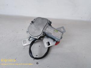 Gebruikte Motor Ruitenwisser achter Peugeot 106 I 1.1 i XN,XR,XT Prijs € 25,00 Margeregeling aangeboden door Fa. Klijnstra & Zn. VOF