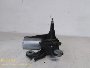 Gebruikte Motor Ruitenwisser achter Peugeot 206 (2A/C/H/J/S) 1.6 XS,XT Prijs op aanvraag aangeboden door Fa. Klijnstra & Zn. VOF