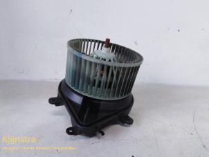 Gebruikte Kachel Ventilatiemotor Renault Laguna I (B56) 1.6 16V Prijs op aanvraag aangeboden door Fa. Klijnstra & Zn. VOF