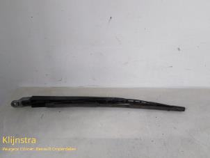 Gebruikte Ruitenwisserarm achter Peugeot Partner Prijs op aanvraag aangeboden door Fa. Klijnstra & Zn. VOF