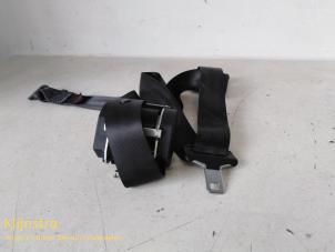 Gebruikte Veiligheidsgordel links-achter Peugeot 207 Prijs op aanvraag aangeboden door Fa. Klijnstra & Zn. VOF