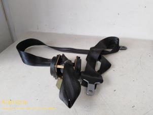 Gebruikte Veiligheidsgordel links-achter Peugeot 605 Prijs € 55,00 Margeregeling aangeboden door Fa. Klijnstra & Zn. VOF