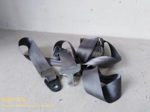 Gebruikte Veiligheidsgordel links-achter Peugeot 806 Prijs € 55,00 Margeregeling aangeboden door Fa. Klijnstra & Zn. VOF