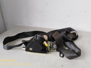 Gebruikte Veiligheidsgordel links-voor Peugeot Boxer (244) 2.2 HDi Prijs op aanvraag aangeboden door Fa. Klijnstra & Zn. VOF