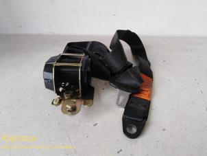 Gebruikte Veiligheidsgordel links-voor Peugeot Boxer (230L) 1.9dT 270C Prijs € 55,00 Margeregeling aangeboden door Fa. Klijnstra & Zn. VOF