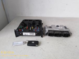 Gebruikte Computer Motormanagement Peugeot 1007 (KM) Prijs € 200,00 Margeregeling aangeboden door Fa. Klijnstra & Zn. VOF
