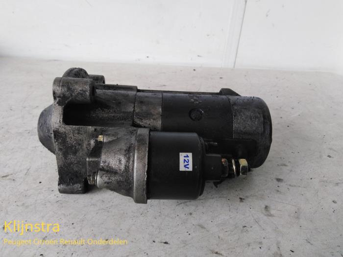 Startmotor van een Citroën C8 (EA/EB)  2004