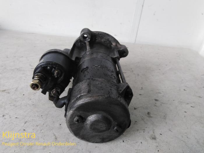 Startmotor van een Citroën C8 (EA/EB)  2004