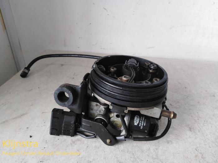 Gebruikte Gasklephuis Peugeot 106 I 1.1 i XN,XR,XT Prijs € 125,00 Margeregeling aangeboden door Fa. Klijnstra & Zn. VOF