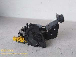 Gebruikte Gasklephuis Peugeot 306 (7A/C/S) 2.0 XSi,ST Prijs op aanvraag aangeboden door Fa. Klijnstra & Zn. VOF