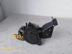 Gebruikte Gasklephuis Peugeot 306 (7A/C/S) 2.0 XSi,ST Prijs op aanvraag aangeboden door Fa. Klijnstra & Zn. VOF