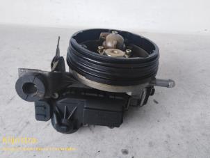 Gebruikte Gasklephuis Peugeot 306 (7A/C/S) 1.4 XN,XR,XA,XRA Kat. Prijs € 100,00 Margeregeling aangeboden door Fa. Klijnstra & Zn. VOF