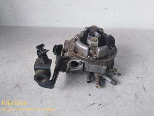 Gebruikte Gasklephuis Peugeot 405 I Break (15E) 1.6 GRi,SRi Kat. Prijs op aanvraag aangeboden door Fa. Klijnstra & Zn. VOF