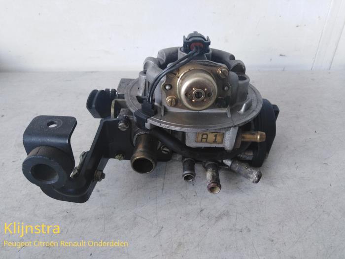 Gebruikte Gasklephuis Peugeot 605 (6B) 2.0 SL,SLi Prijs op aanvraag aangeboden door Fa. Klijnstra & Zn. VOF