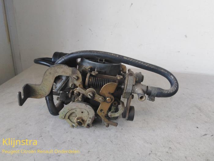 Gebruikte Gasklephuis Peugeot 305 II (581M) 1.9 GRD,SRD Prijs op aanvraag aangeboden door Fa. Klijnstra & Zn. VOF