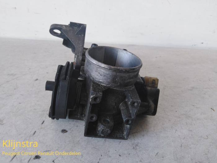 Gebruikte Gasklephuis Citroen Xsara Break (N2) 1.8i Autom. Prijs op aanvraag aangeboden door Fa. Klijnstra & Zn. VOF