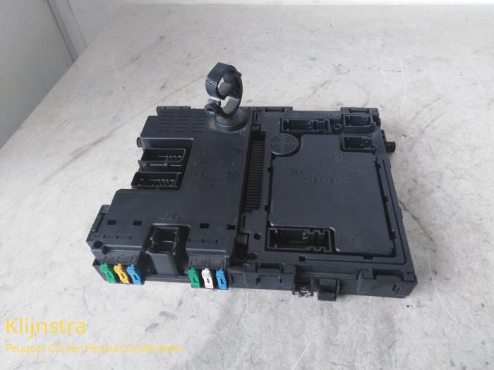 Gebruikte Bodycontrol Module Peugeot 206 (2A/C/H/J/S) 1.4 XR,XS,XT,Gentry Prijs op aanvraag aangeboden door Fa. Klijnstra & Zn. VOF