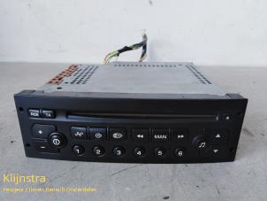 Gebruikte Radio CD Speler Peugeot 307 CC (3B) 1.6 16V Prijs op aanvraag aangeboden door Fa. Klijnstra & Zn. VOF