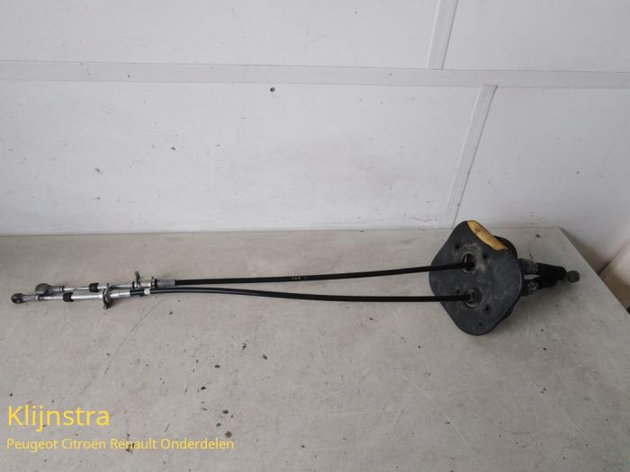 Gebruikte Schakelkabel Versnellingsbak Peugeot Boxer (230L) 2.5TD di 320M 12V Prijs op aanvraag aangeboden door Fa. Klijnstra & Zn. VOF
