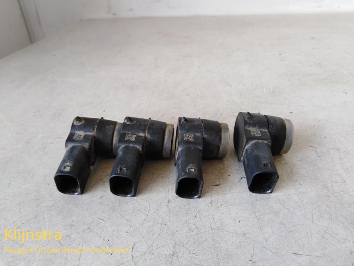 Gebruikte PDC Sensor Set Peugeot Boxer (U9) 2.2 HDi 100 Euro 4 Prijs op aanvraag aangeboden door Fa. Klijnstra & Zn. VOF