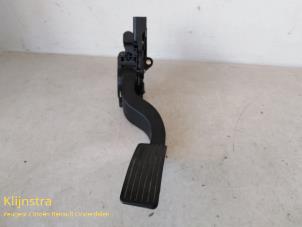 Gebruikte Gaspedaal Citroen Jumper (U9) 2.2 HDi 100 Prijs op aanvraag aangeboden door Fa. Klijnstra & Zn. VOF