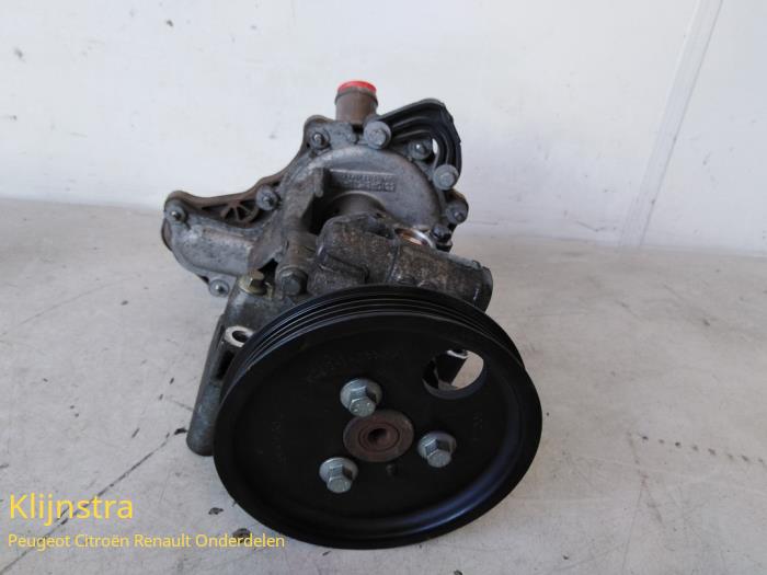 Gebruikte Pomp Servo Peugeot Boxer (U9) 2.2 HDi 110 Euro 5 Prijs op aanvraag aangeboden door Fa. Klijnstra & Zn. VOF